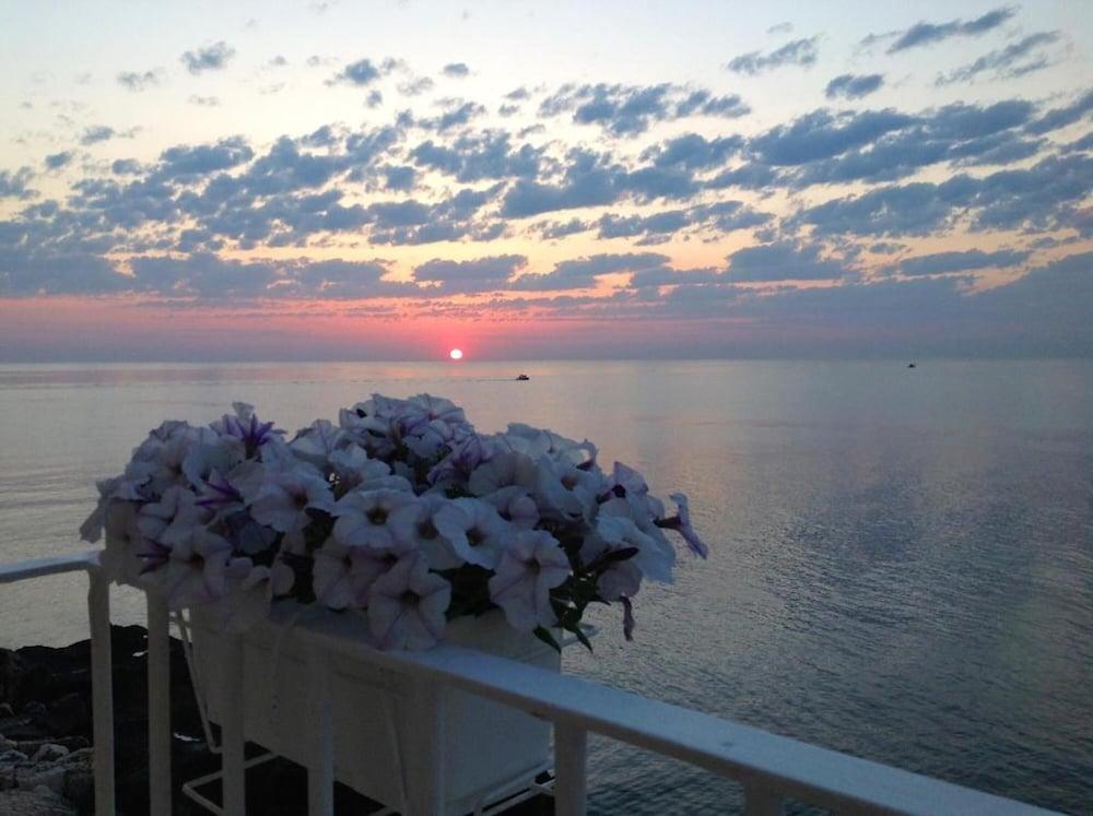 Bellavista Suites Monopoli Luaran gambar